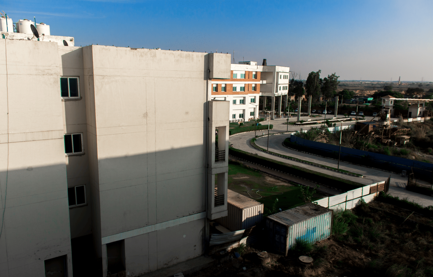 AGET Business School Bahadurgarh College Campus photo 8